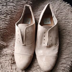 DV tan loafers